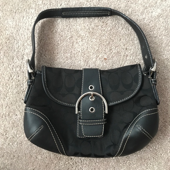 COACH PURSE - Picture 1 of 4